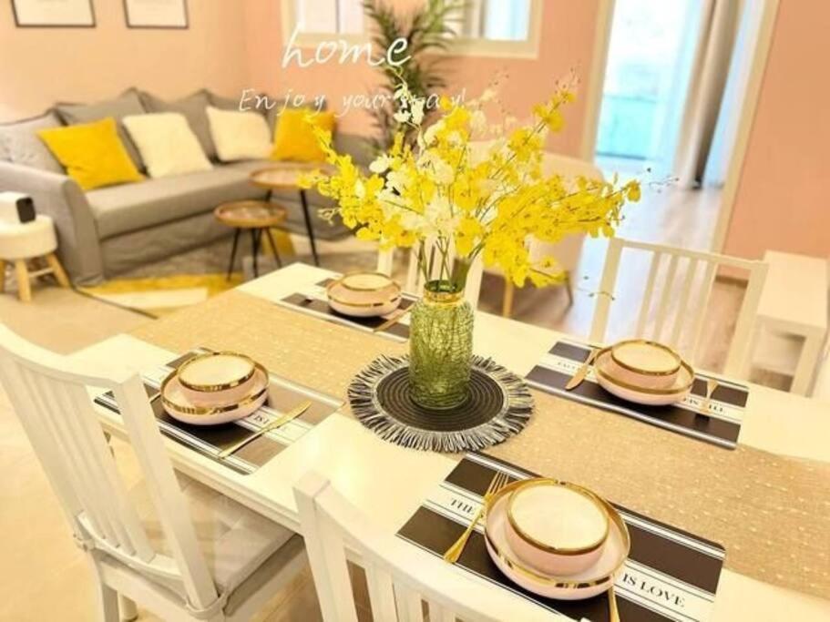 B104 - Liberty Bridge Lovely Home With Free Parking Budapest Eksteriør bilde