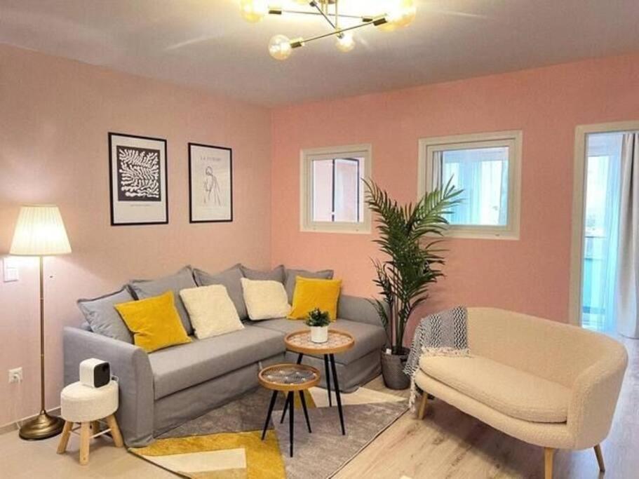 B104 - Liberty Bridge Lovely Home With Free Parking Budapest Eksteriør bilde